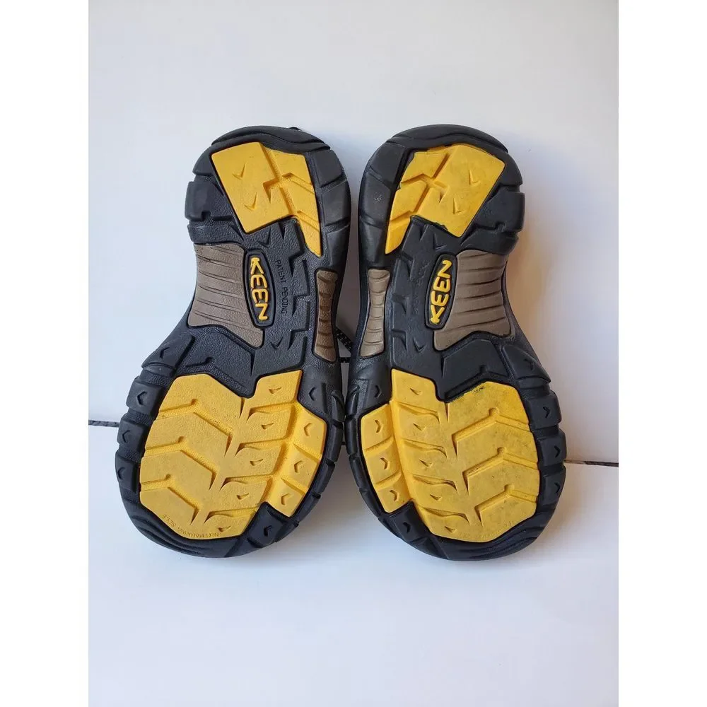 KEEN Sandals Boys Slip‎ On Sz 1 Brown Geometric Waterproof Outdoor shoes